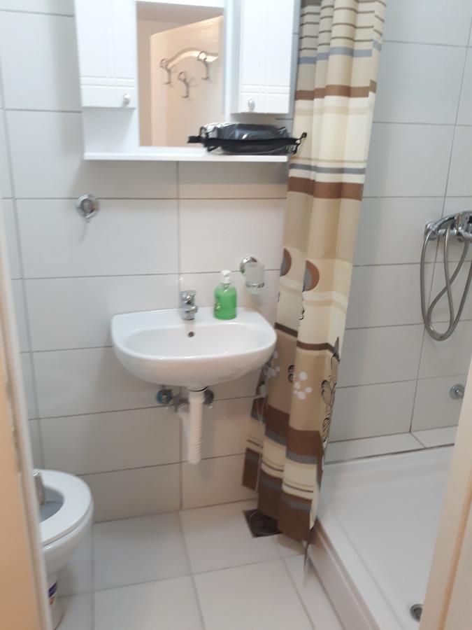 Hostel Corner 021 Novi Sad Dış mekan fotoğraf