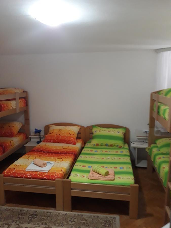 Hostel Corner 021 Novi Sad Dış mekan fotoğraf