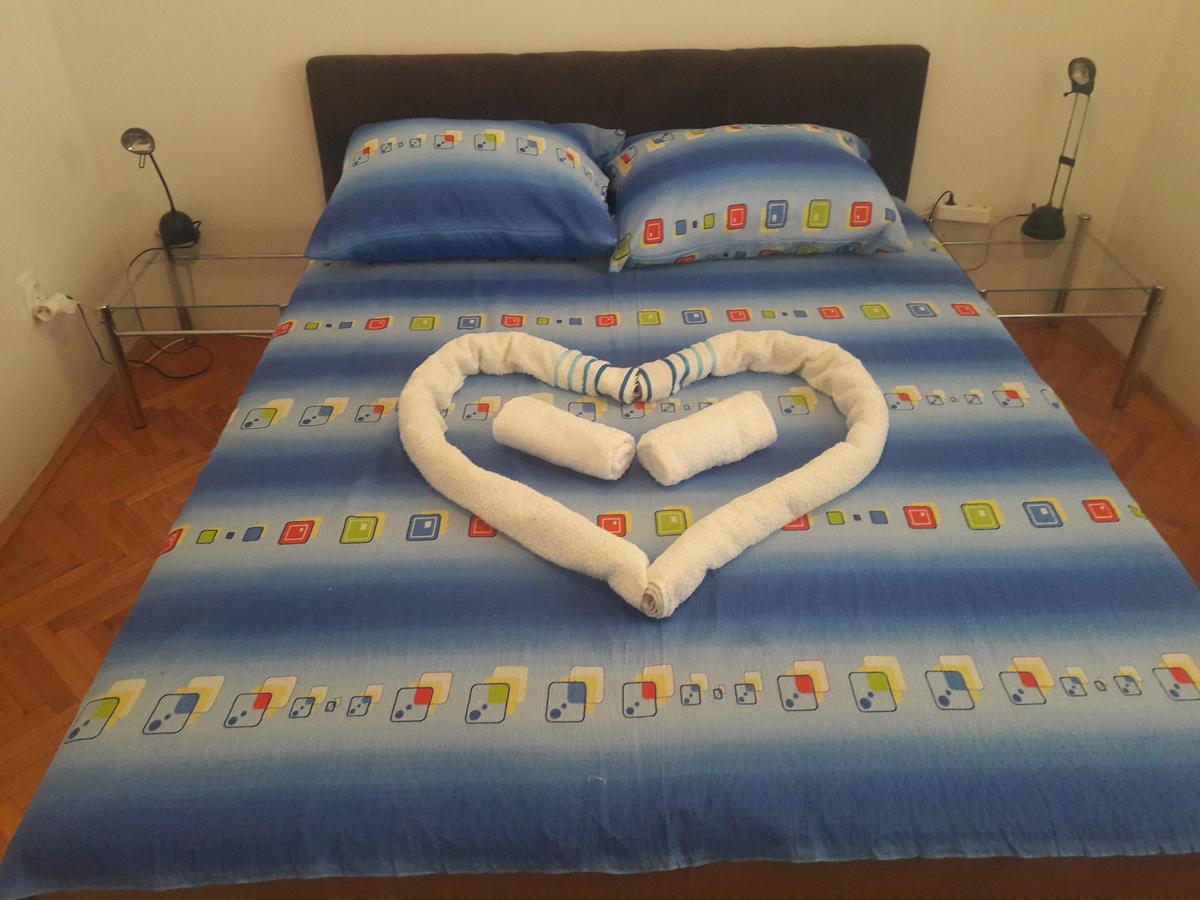 Hostel Corner 021 Novi Sad Dış mekan fotoğraf