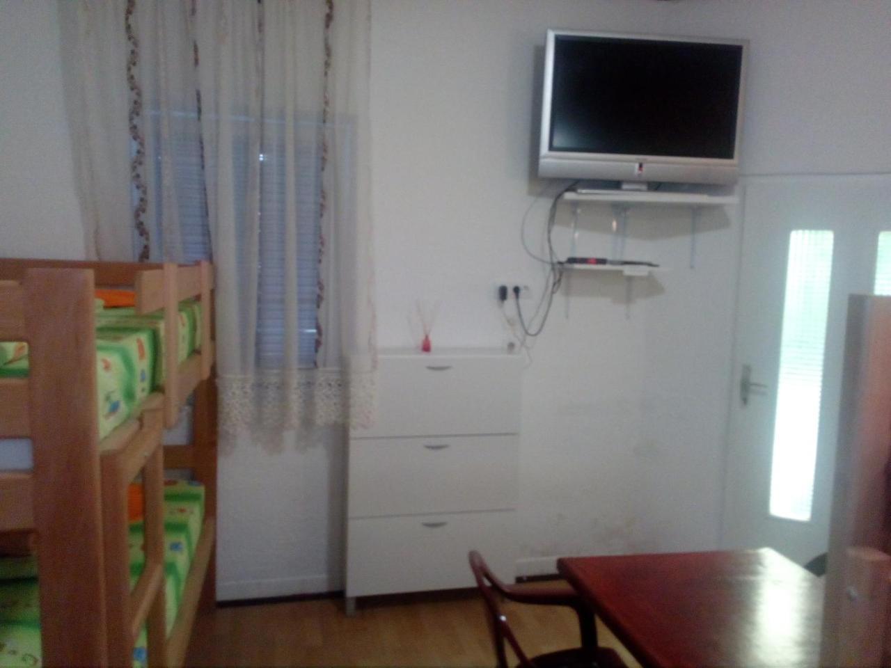 Hostel Corner 021 Novi Sad Dış mekan fotoğraf