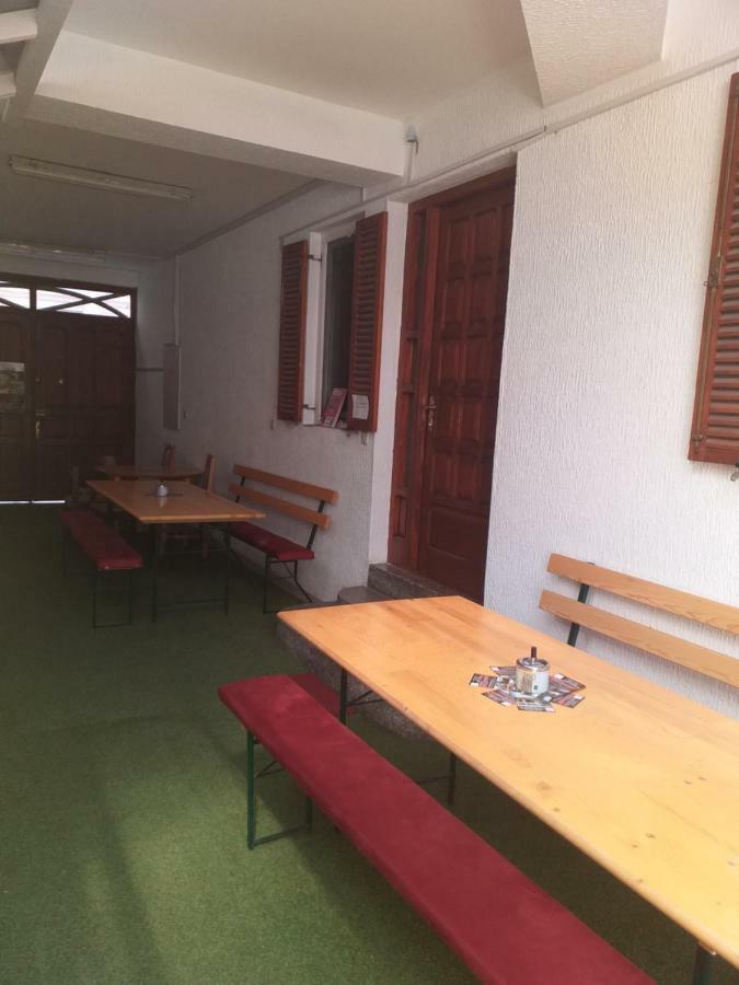 Hostel Corner 021 Novi Sad Dış mekan fotoğraf