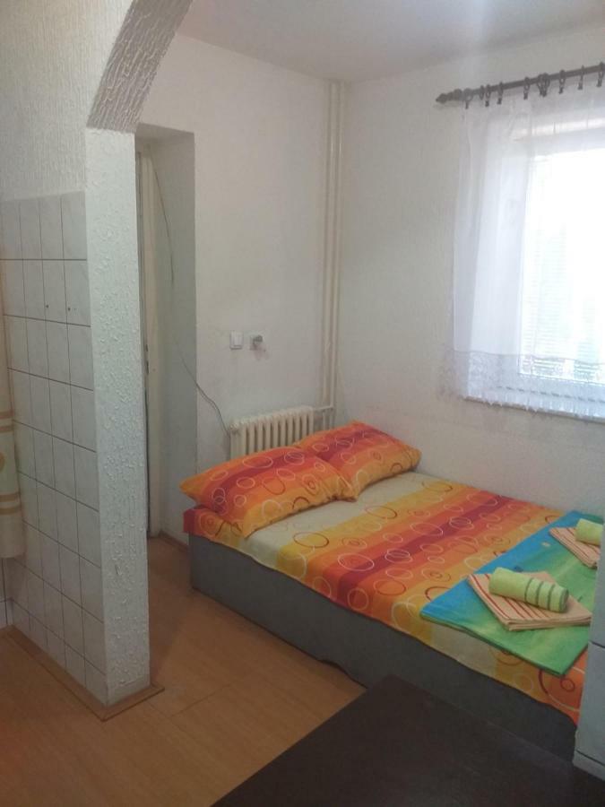 Hostel Corner 021 Novi Sad Dış mekan fotoğraf